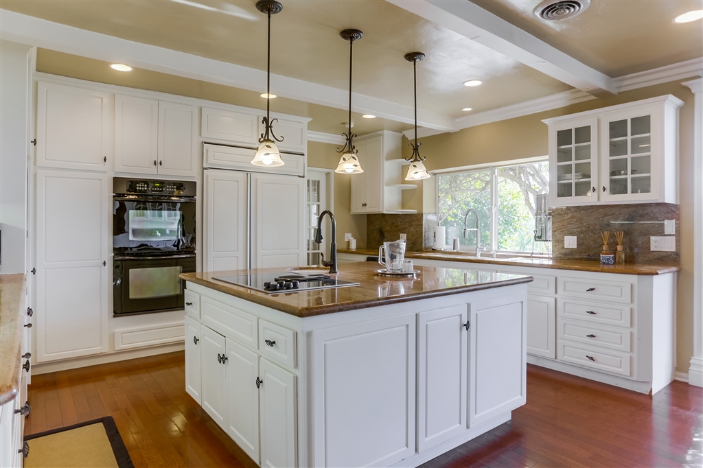 5225 La Crescenta Road Rancho Santa Fe, CA 92067 - Photo 11 of 25