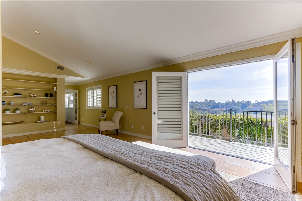 5225 La Crescenta Road Rancho Santa Fe, CA 92067 - Photo 18 of 25