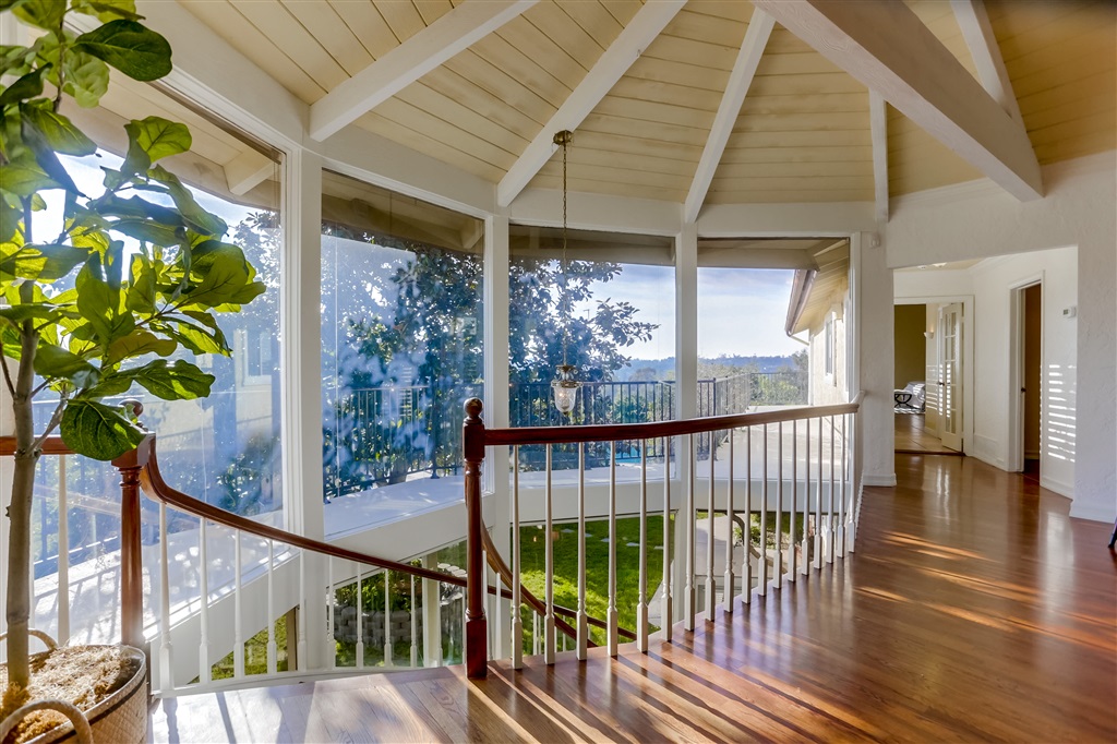 5225 La Crescenta Road Rancho Santa Fe, CA 92067 - Photo 10 of 25