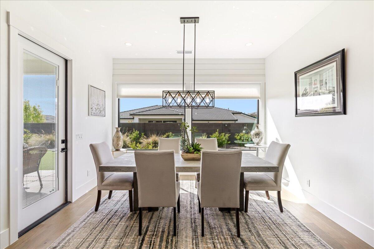 719 Scenario Street Washington, UT 84780 - Photo 17 of 72 Dining