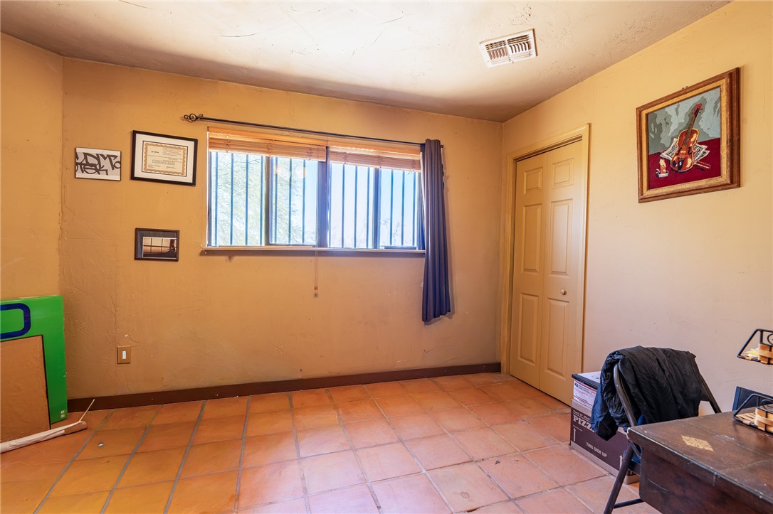 17685 South Jesse James Road Yucca, AZ 86438 - Photo 15 of 30