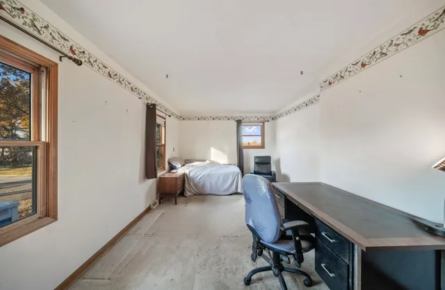 $425,000 | 6623 Patton Drive, Woodridge, IL 60517