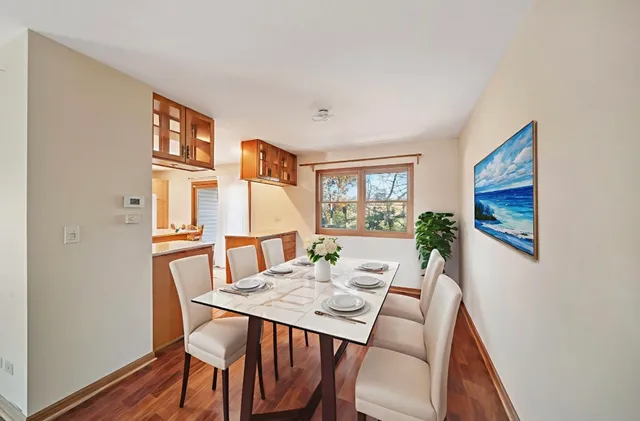 $425,000 | 6623 Patton Drive, Woodridge, IL 60517