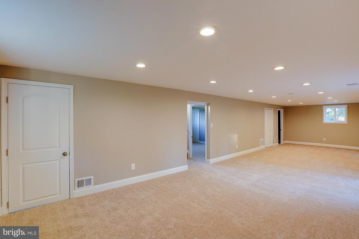 1533 Weyburn Road Baltimore, MD 21237 - Photo 24 of 30 a view of an empty room