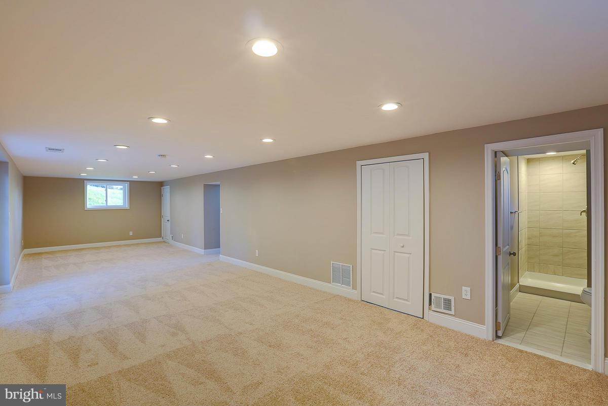 1533 Weyburn Road Baltimore, MD 21237 - Photo 25 of 30 a view of an empty room