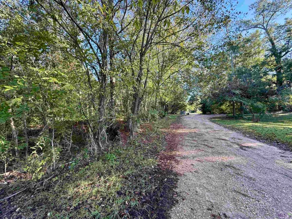 $169,000 | 8 Newman Road, Natchez, MS 39120