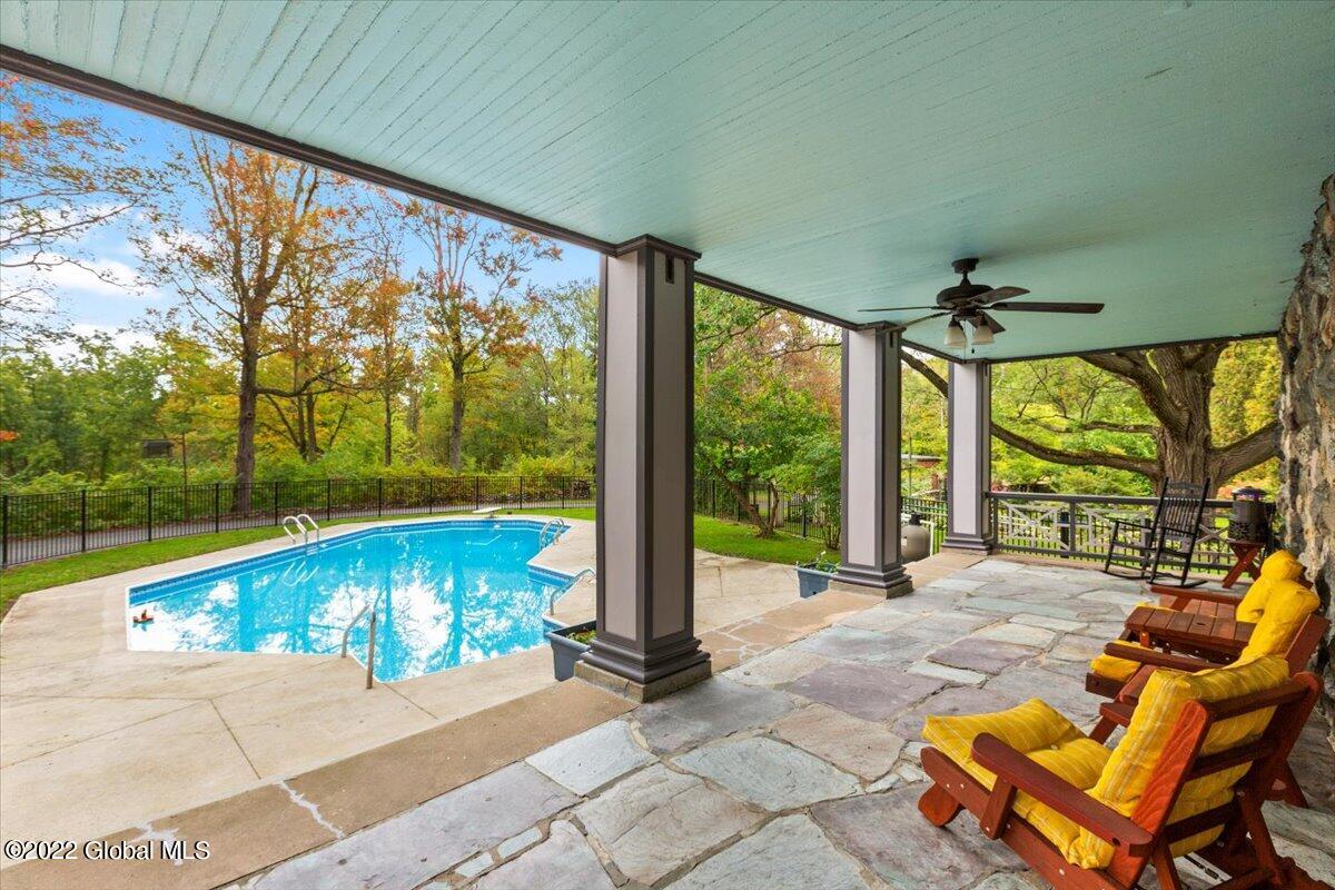 7 Spring Road Glenville, NY 12302 - Photo 4 of 58 51-MW2_7069
