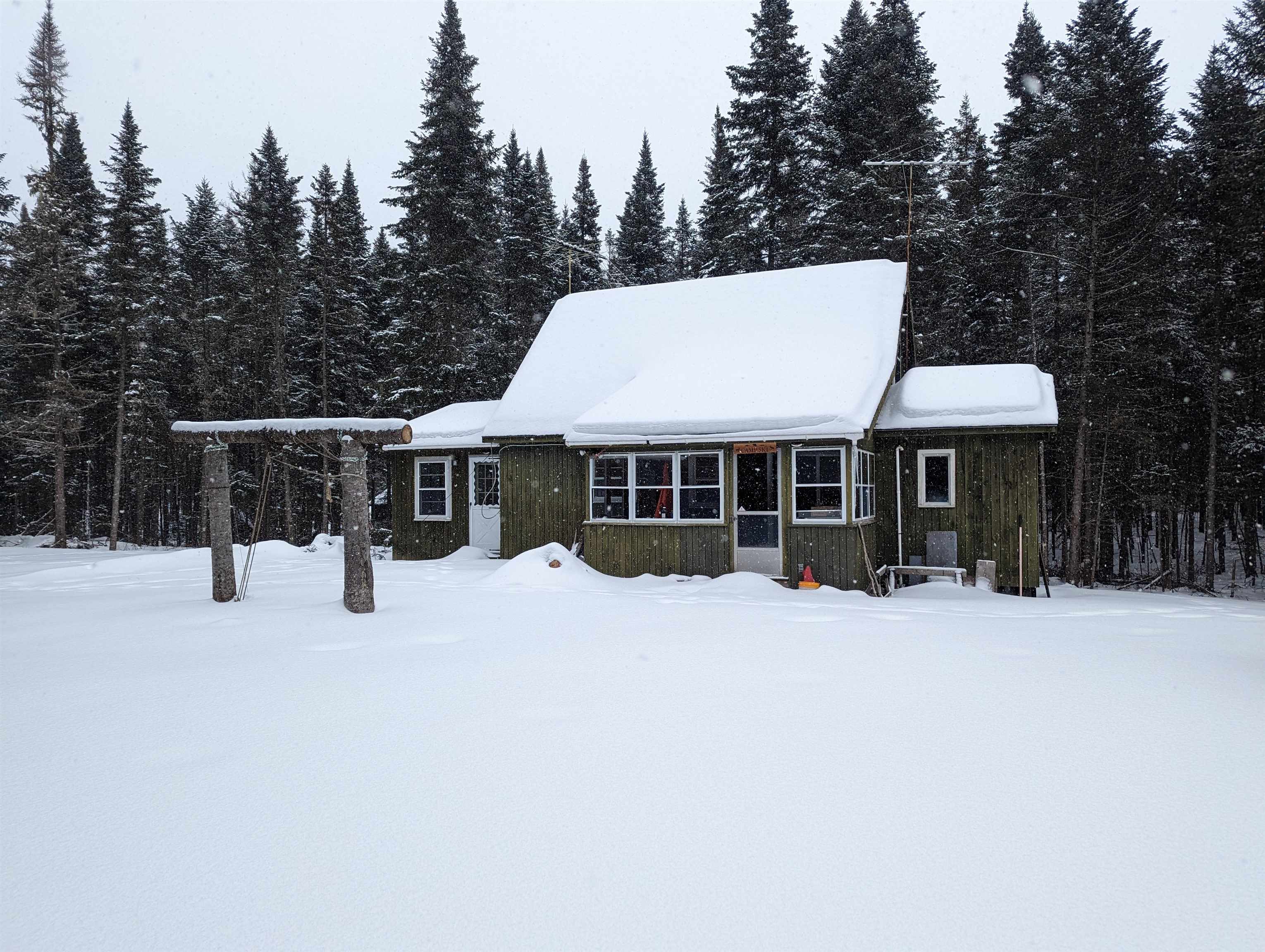 43 Shatney Road Pittsburg, NH 03592 - Photo 1 of 11