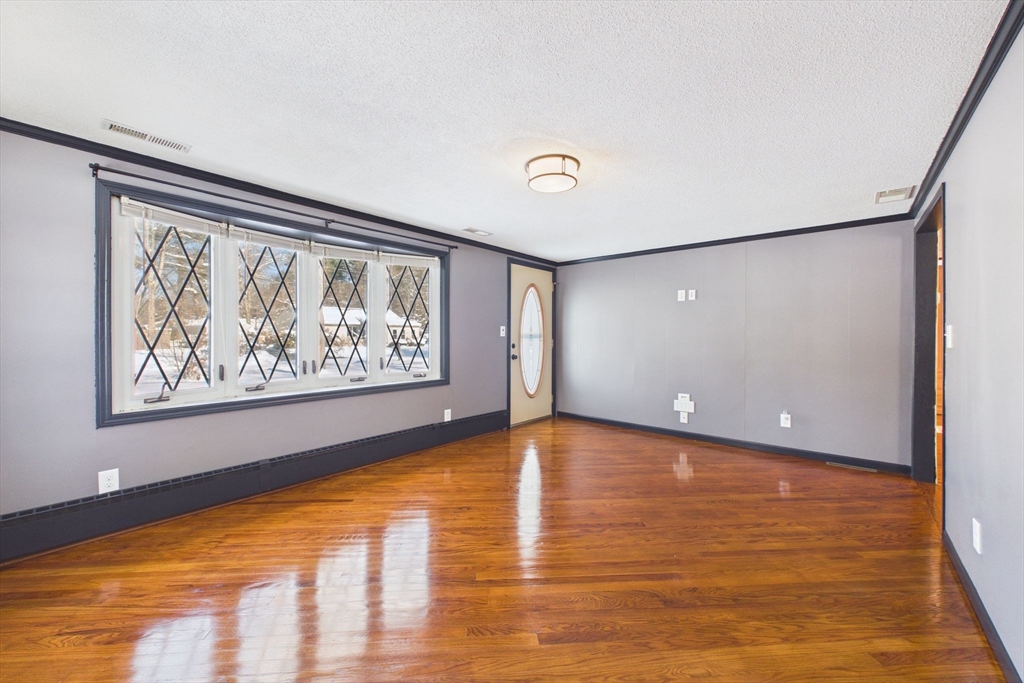 2 Carter Street Palmer, MA 01069 - Photo 18 of 39