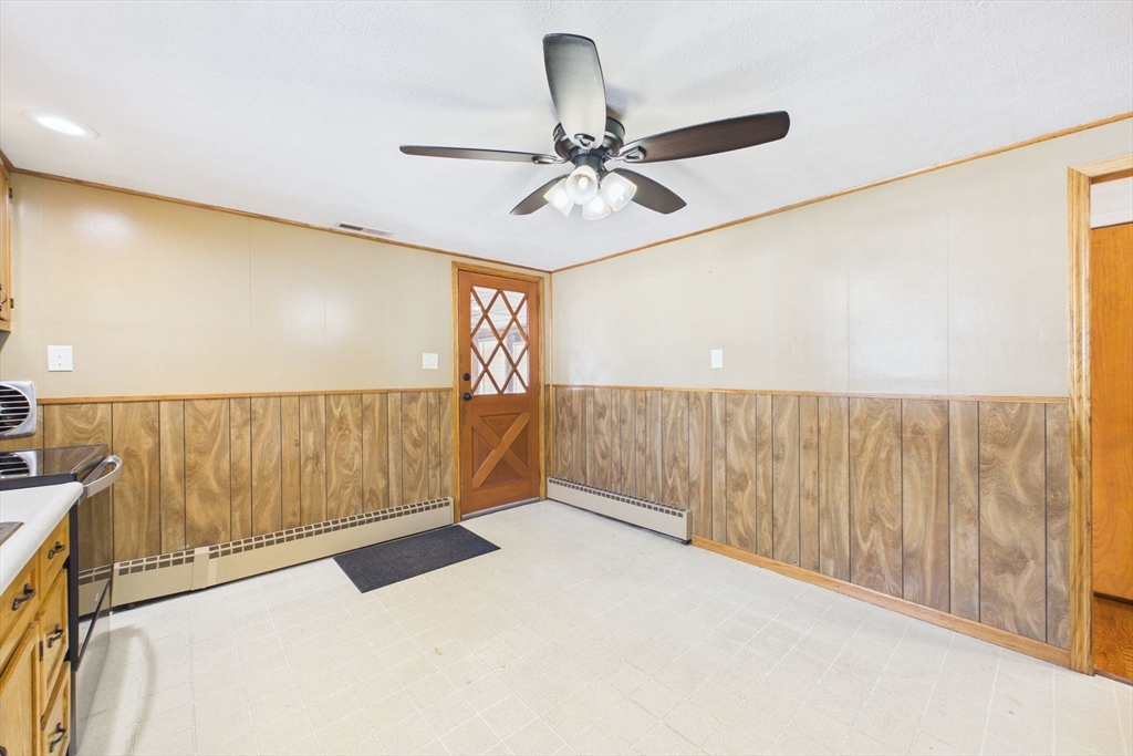 2 Carter Street Palmer, MA 01069 - Photo 10 of 39