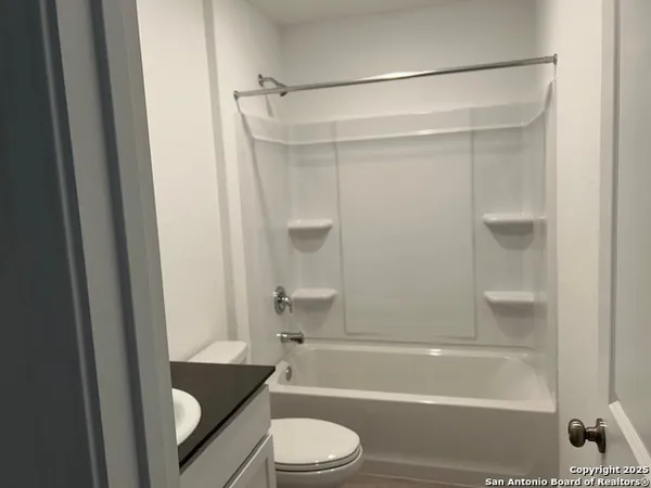 $1,650 | 6914 Stellar Hill, San Antonio, TX 78252