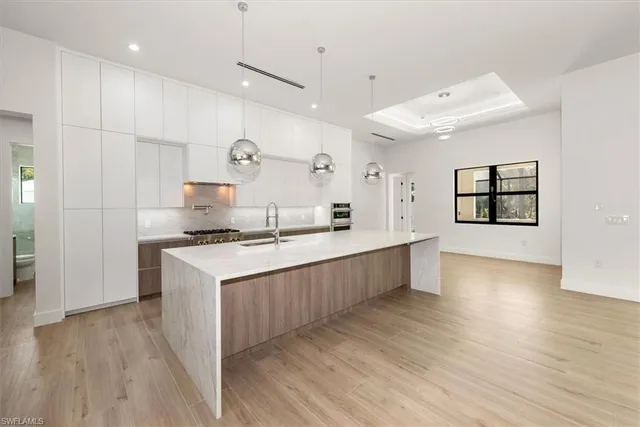 $2,750,000 | 5080 Hickory Wood Drive, Naples, FL 34119