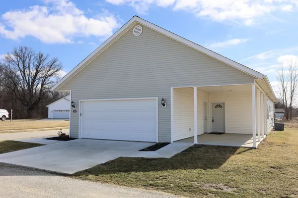 $239,900 | 2846 Turnpointe Boulevard, Unit F, New Haven, IN 46774