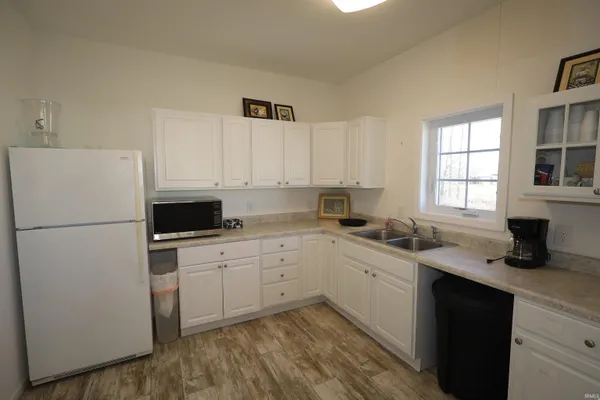 $239,900 | 2846 Turnpointe Boulevard, Unit F, New Haven, IN 46774