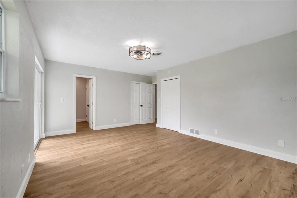 905 Valencia Road South Daytona, FL 32119 - Photo 32 of 49