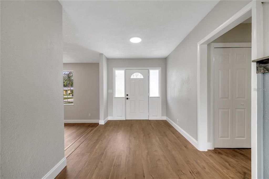 905 Valencia Road South Daytona, FL 32119 - Photo 9 of 49