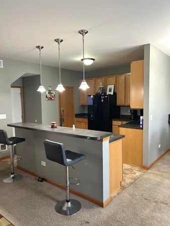 $2,500 | 4909 Courtland Circle, Plainfield, IL 60586