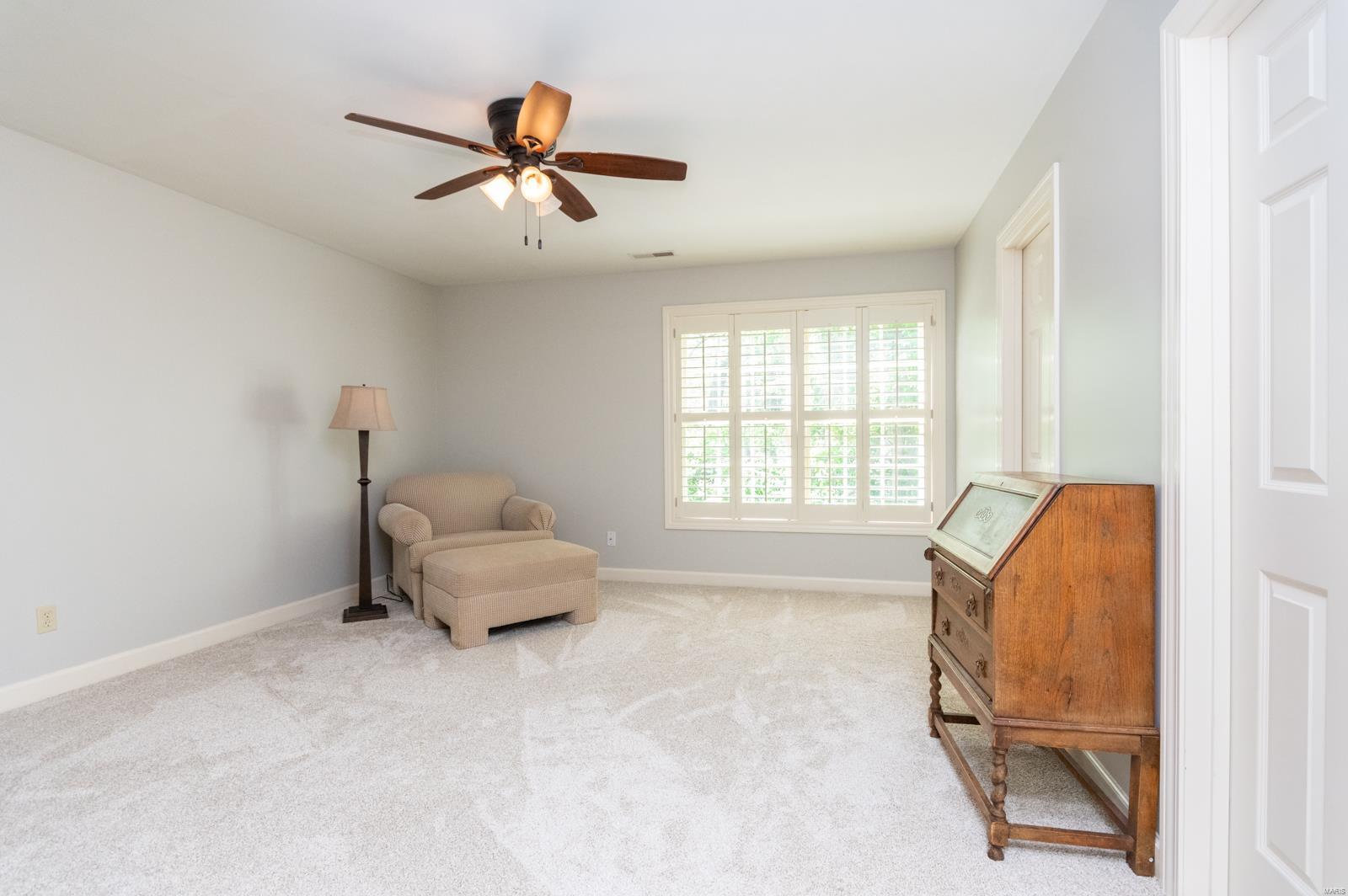 62 South McKnight Road St. Louis, MO 63124 - Photo 30 of 35 Gallery Image 30