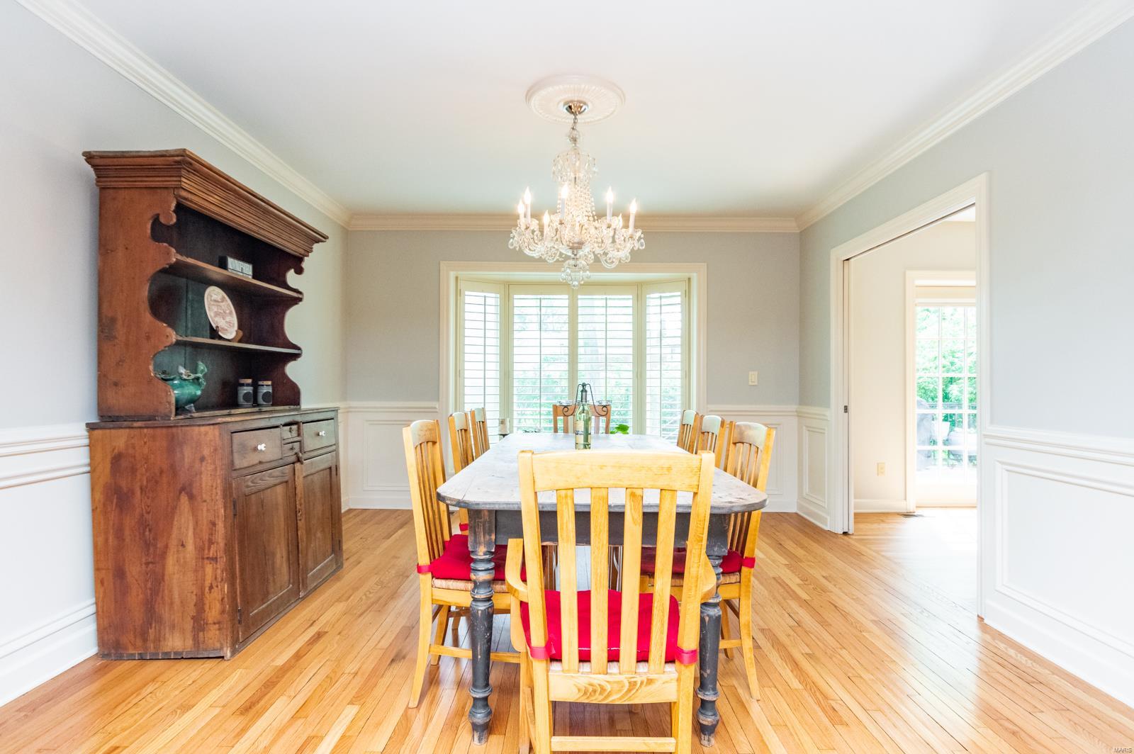 62 South McKnight Road St. Louis, MO 63124 - Photo 8 of 35 Gallery Image 8
