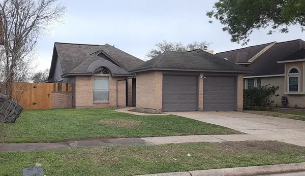 $1,550 | 6406 Costa Mesa Drive, Houston, TX 77053