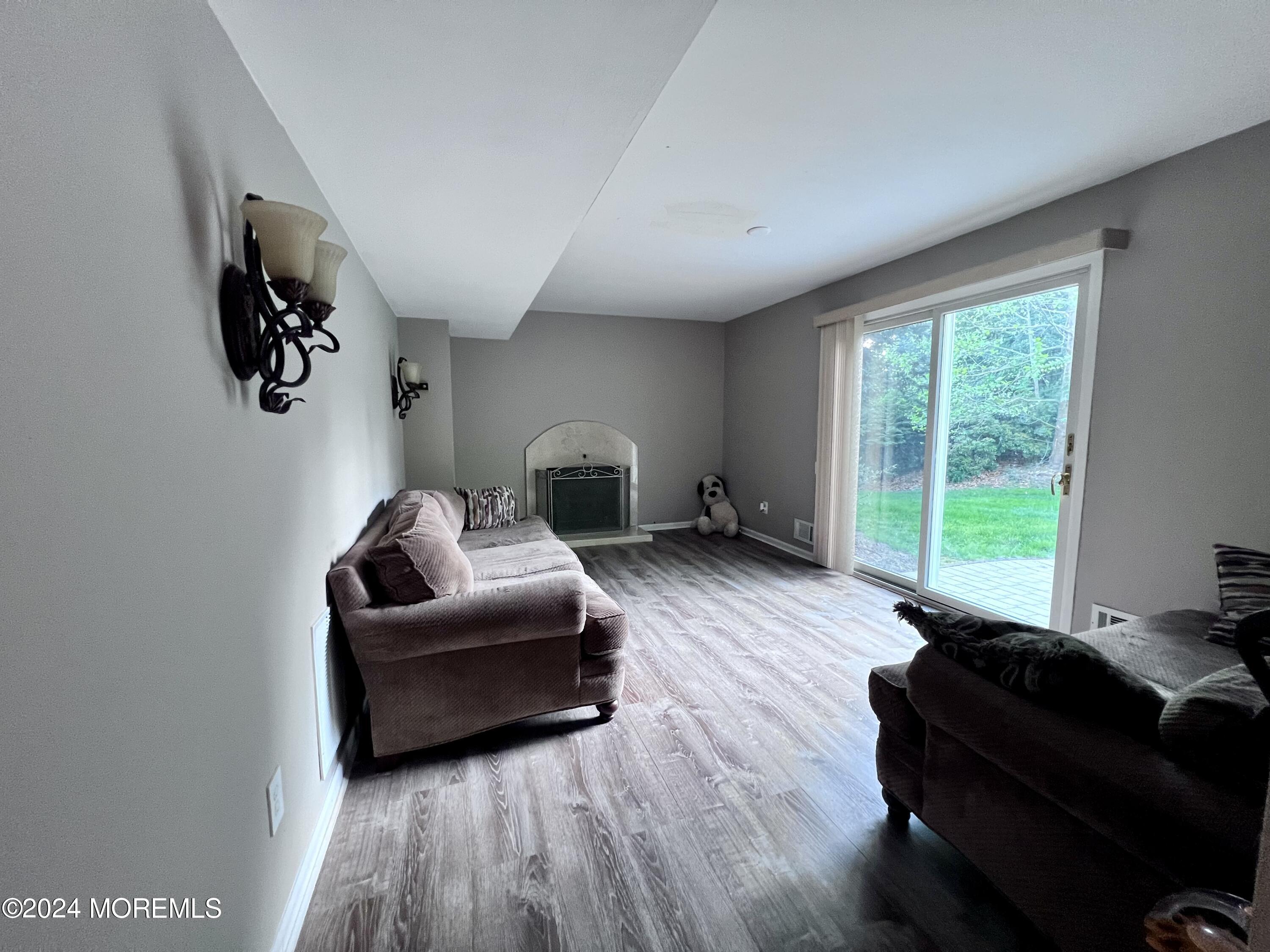 35 Regina Road Morganville, NJ 07751 - Photo 12 of 26 IMG_8667