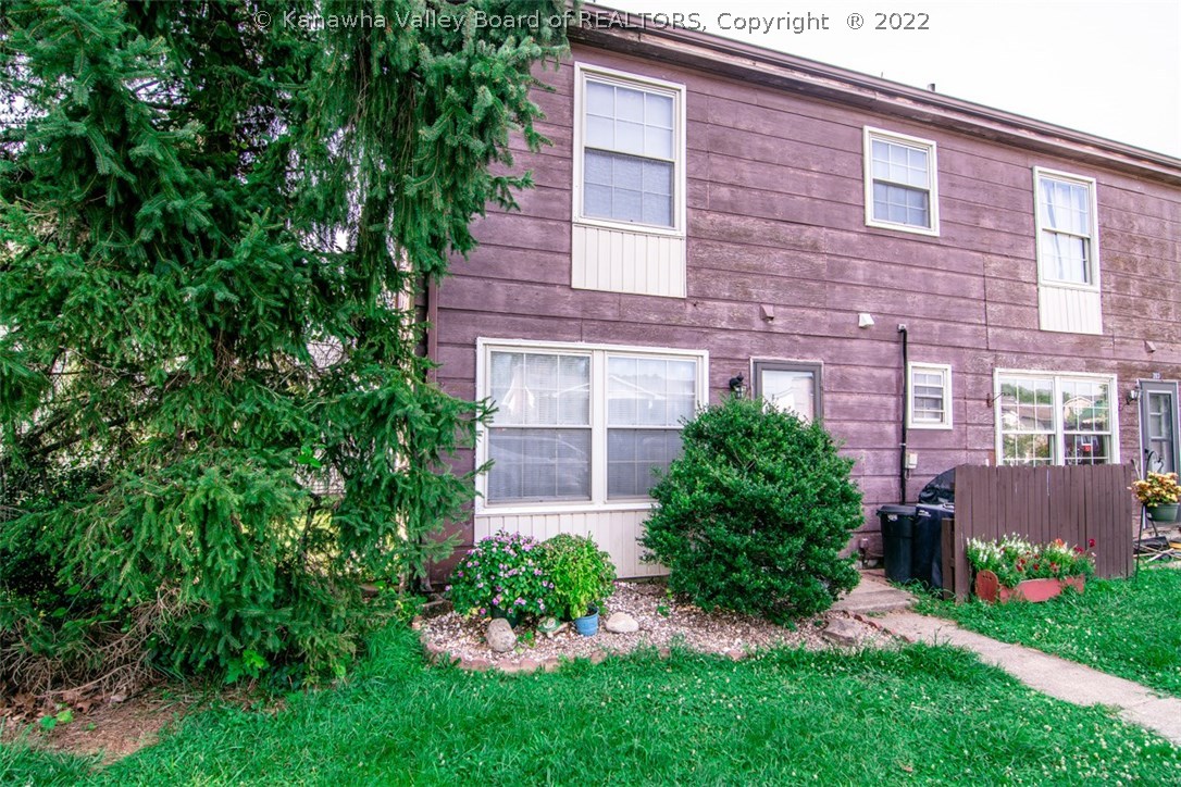 5381 Big Tyler Road, Unit 204 Charleston, WV 25313 - Photo 1 of 13 Gallery Image 1