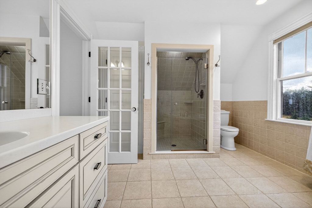 47 Springdale Avenue Dover, MA 02030 - Photo 19 of 33