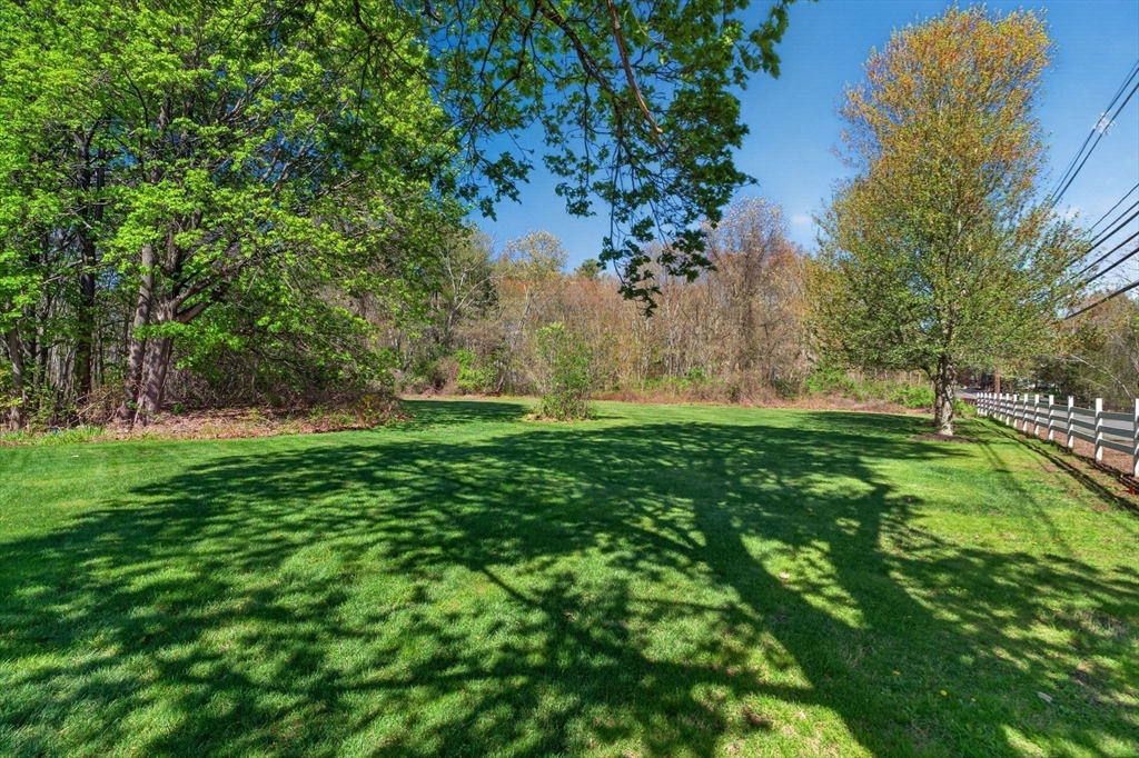47 Springdale Avenue Dover, MA 02030 - Photo 30 of 33