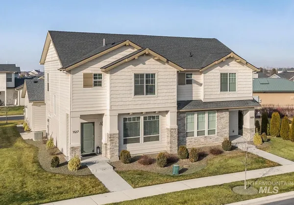 $400,000 | 1127 North World Cup Lane, Eagle, ID 83616