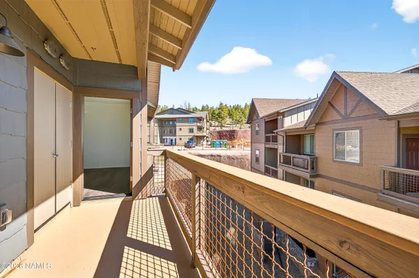 $529,900 | 1650 East Ponderosa Parkway, Unit 324, Flagstaff, AZ 86001