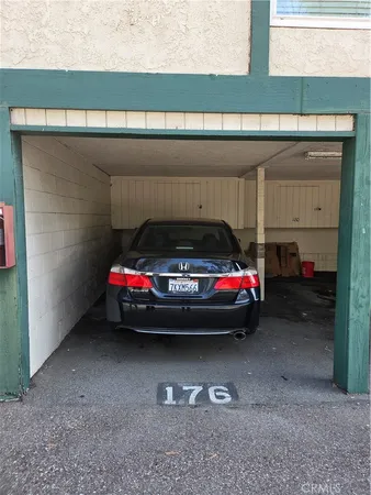 a view of a back yard of the house