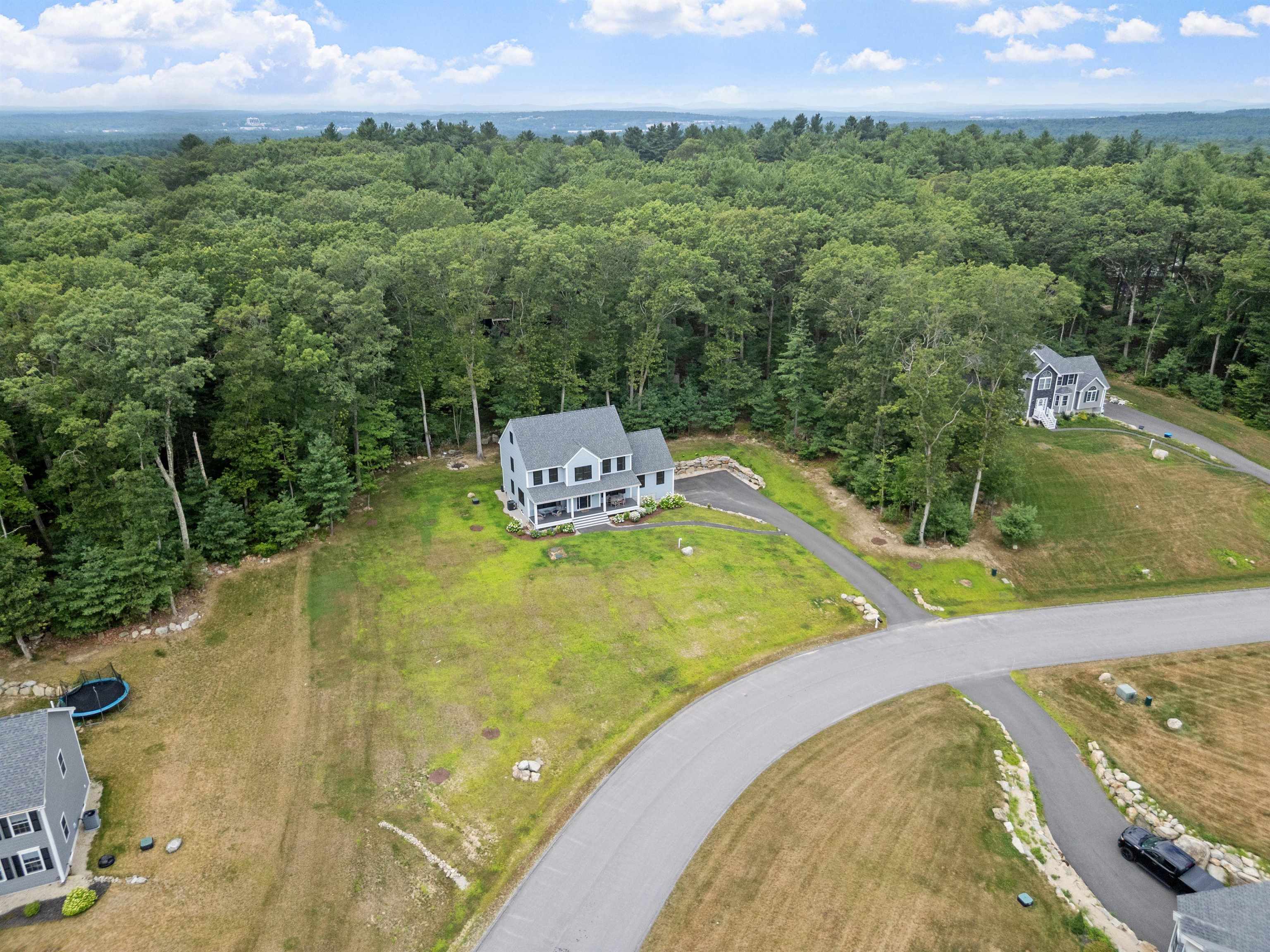 23 Chardonnay Road Pelham, NH 03076 - Photo 54 of 58