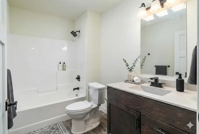 $445,000 | 1213 16th Fairway Drive, Viroqua, WI 54665