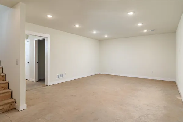 $444,000 | 1213 16th Fairway Drive, Viroqua, WI 54665