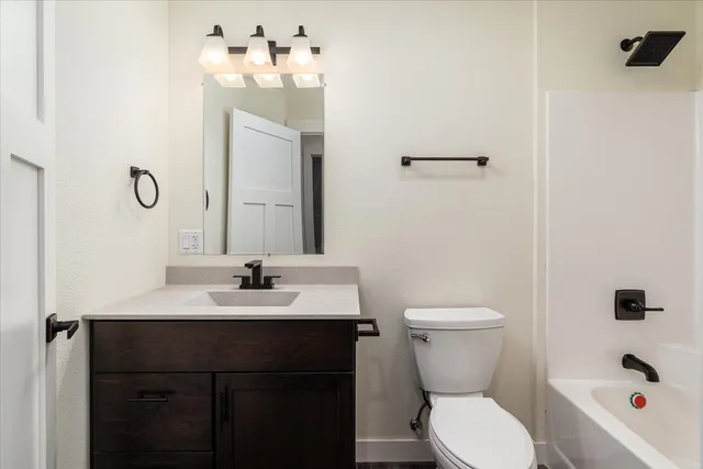 $445,000 | 1213 16th Fairway Drive, Viroqua, WI 54665