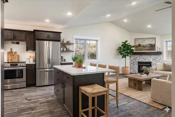 $444,000 | 1213 16th Fairway Drive, Viroqua, WI 54665