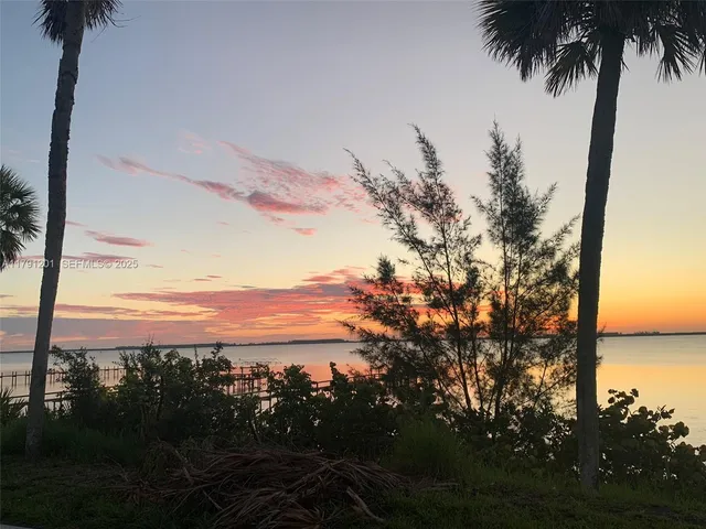 $4,495 | 6003 South Indian River Drive, Fort Pierce, FL 34982