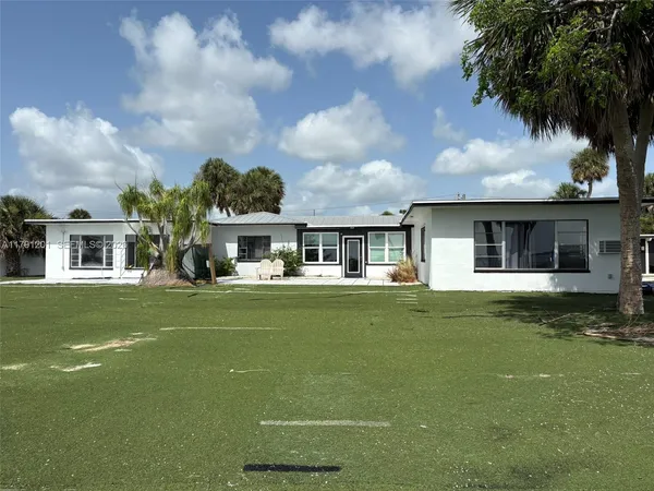 $5,390 | 6003 South Indian River Drive, Fort Pierce, FL 34982