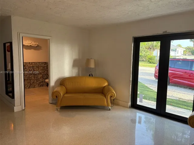 $4,390 | 6003 South Indian River Drive, Fort Pierce, FL 34982