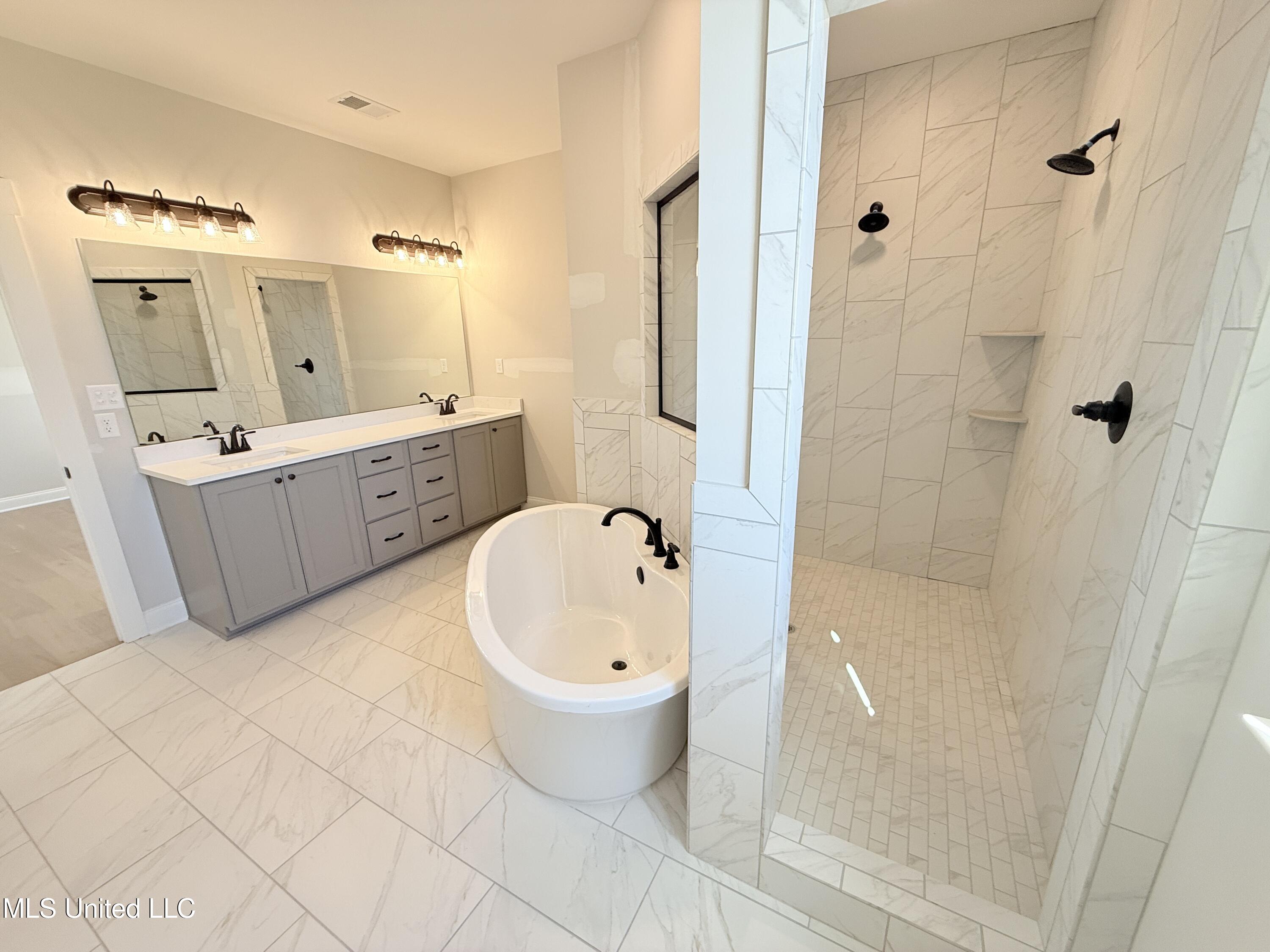 645 Isaquena Street Nesbit, MS 38651 - Photo 17 of 31 IMG_1683