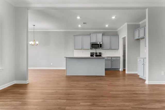 $291,900 | 490 Narrow Brg Court, Aiken, SC 29801