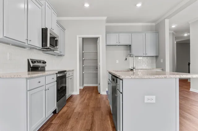 $291,900 | 490 Narrow Brg Court, Aiken, SC 29801