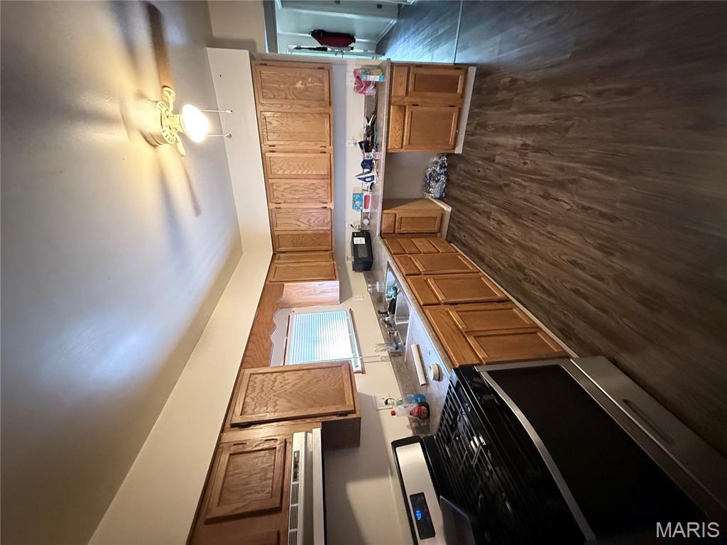 1108 Harrison Street Alton, IL 62002 - Photo 5 of 12