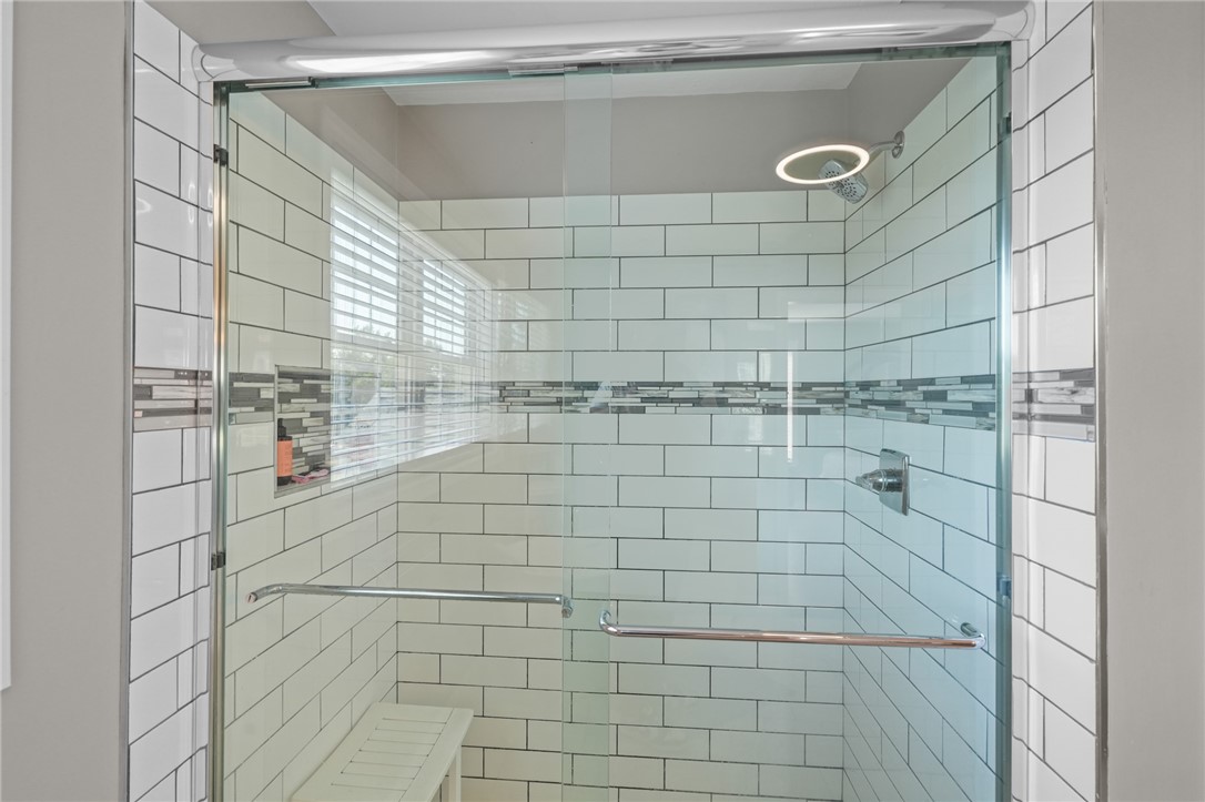 214 Danielle Drive Woonsocket, RI 02895 - Photo 14 of 50