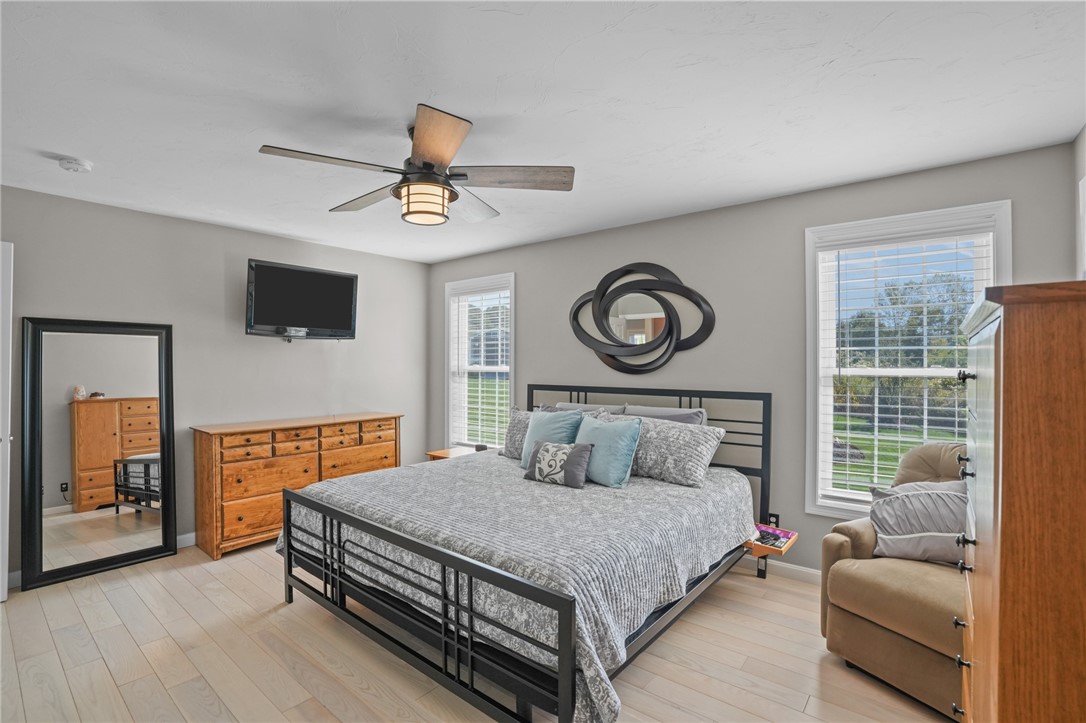 214 Danielle Drive Woonsocket, RI 02895 - Photo 9 of 50