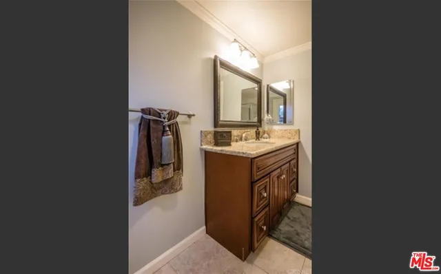 $5,500 | 11040 Salt Lake Avenue, Porter Ranch, CA 91326