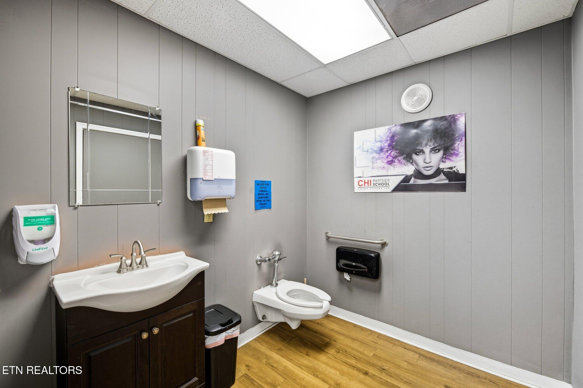 409 Sweetwater Vonore Road Sweetwater, TN 37874 - Photo 15 of 24 409-Sweetwater-Vonore-Rd 10