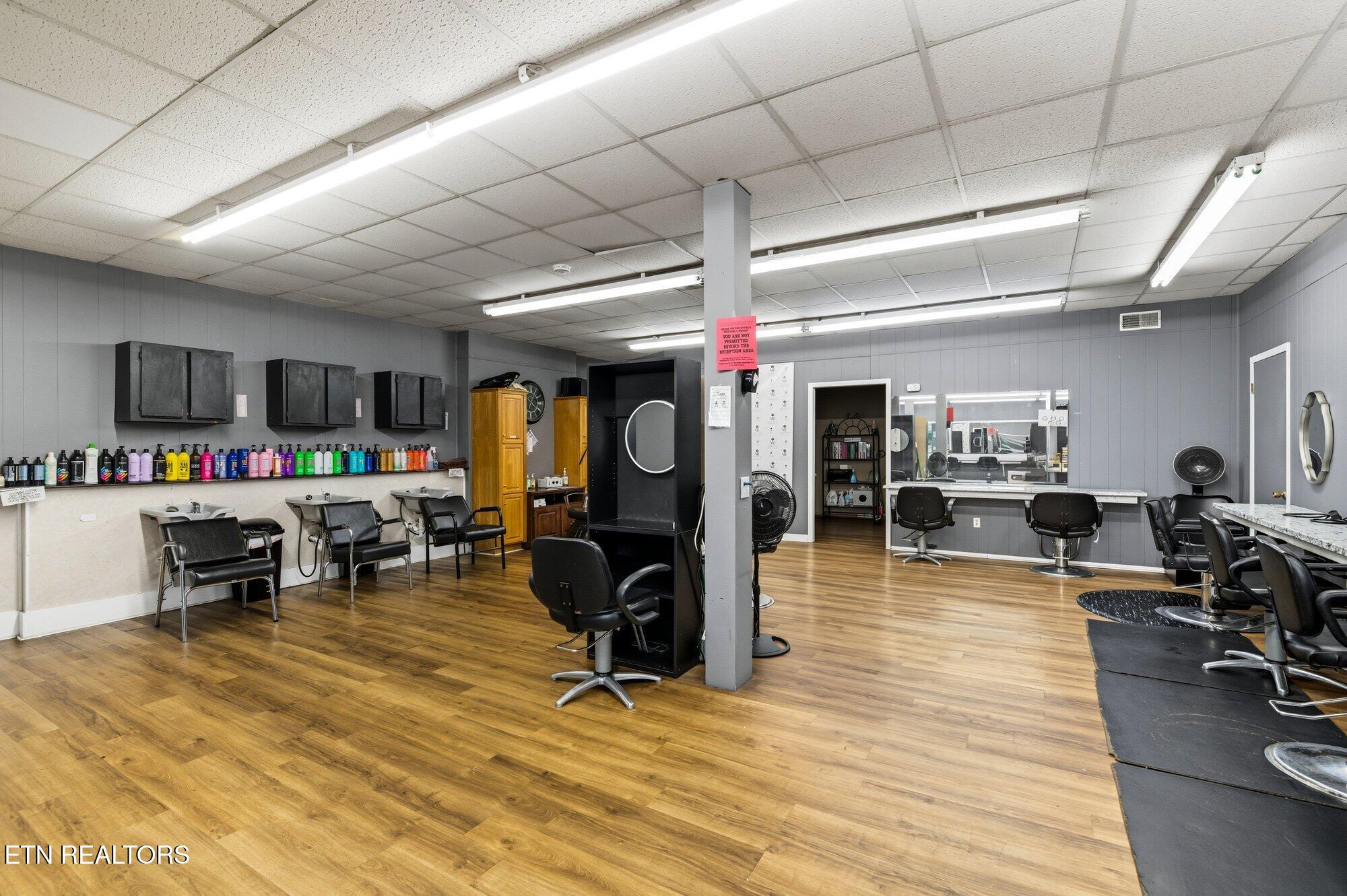 409 Sweetwater Vonore Road Sweetwater, TN 37874 - Photo 7 of 24 409-Sweetwater-Vonore-Rd 7