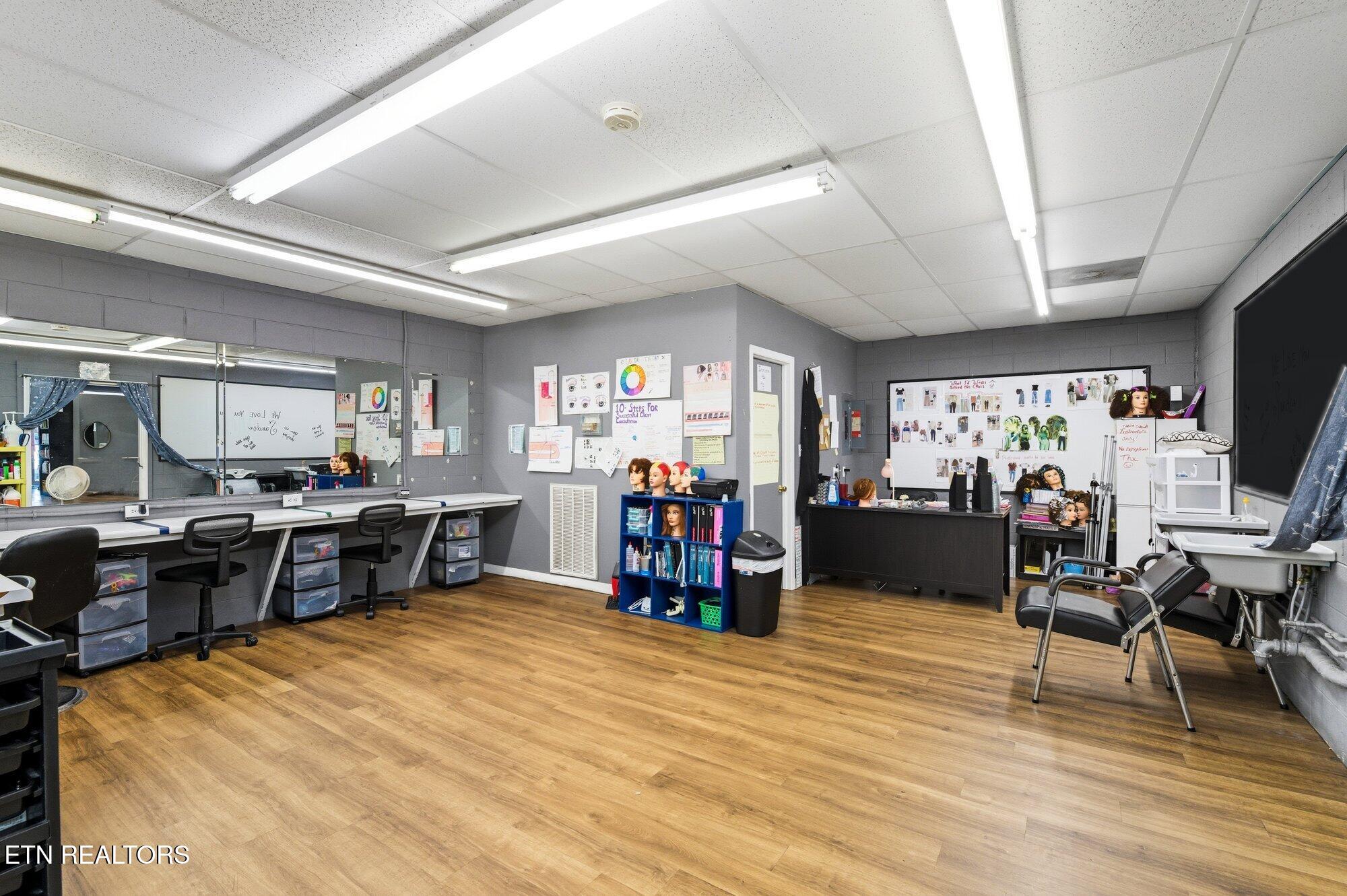 409 Sweetwater Vonore Road Sweetwater, TN 37874 - Photo 8 of 24 409-Sweetwater-Vonore-Rd 5