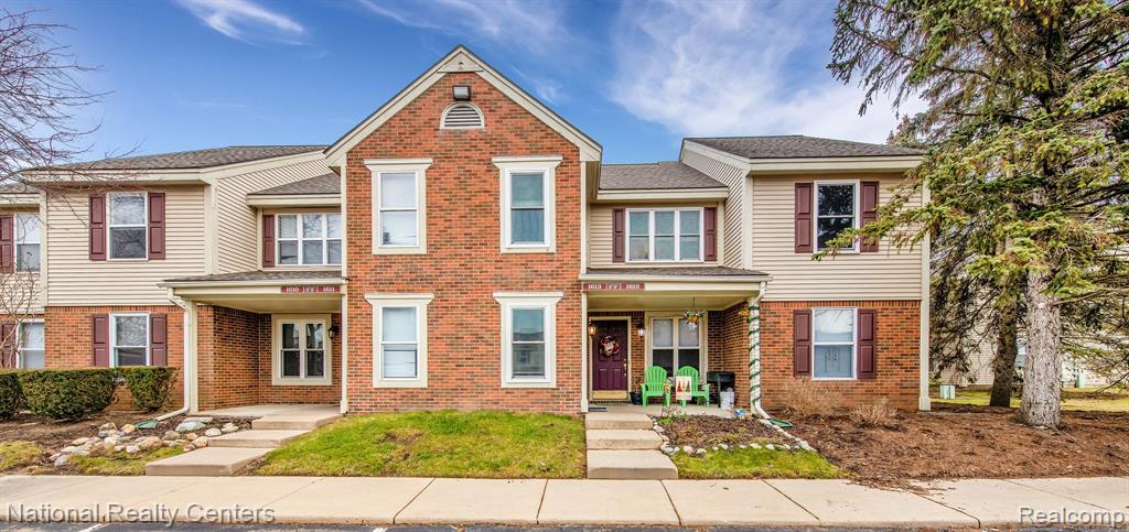 1613 O'Neil Circle Rochester Hills, MI 48307 - Photo 1 of 29